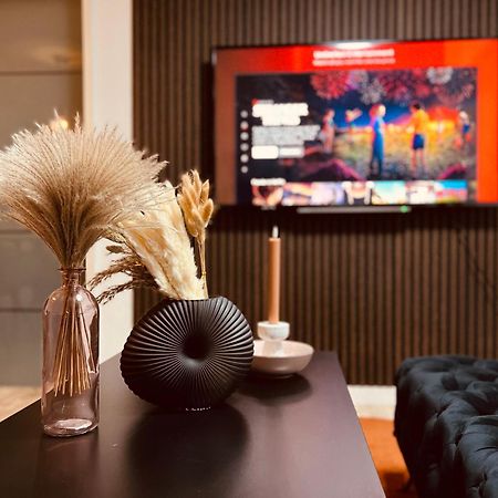 Apartmán Cologne Luxe Living: Opulent Elegance Unleashed Exteriér fotografie